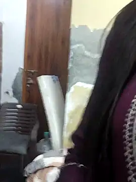 Chat XXX ao vivo de Laxmi_89