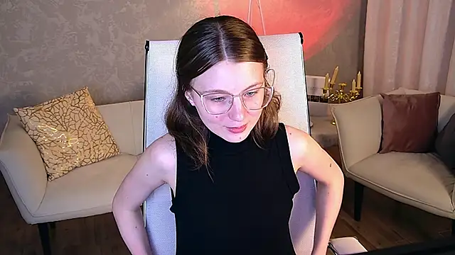 ElliFrankenweenie's Live XXX Chat