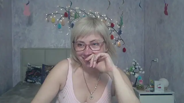 دردشة LaurenWishy الجنسية المباشرة