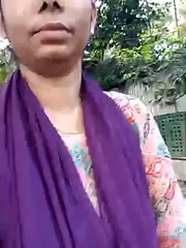 Raashmika10's Live XXX Chat