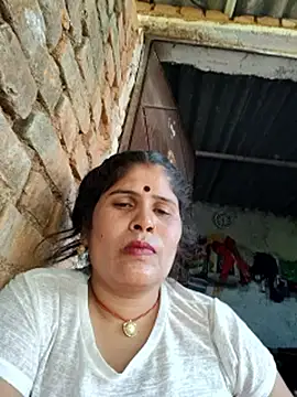 Онлайн чат XXX Mahi_bigg