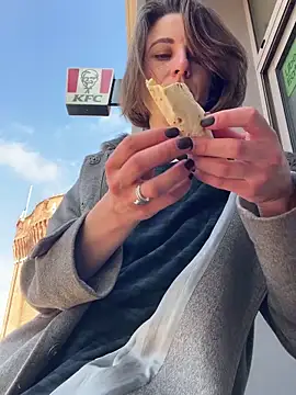 Kamorana's Live XXX Chat