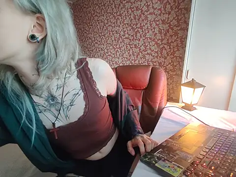 StijenaHunt Live XXX-Chat