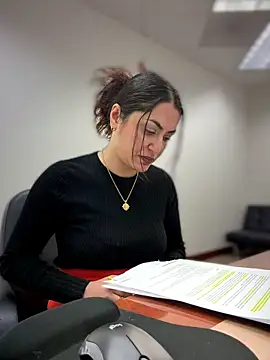 عرض كام YourQueen18