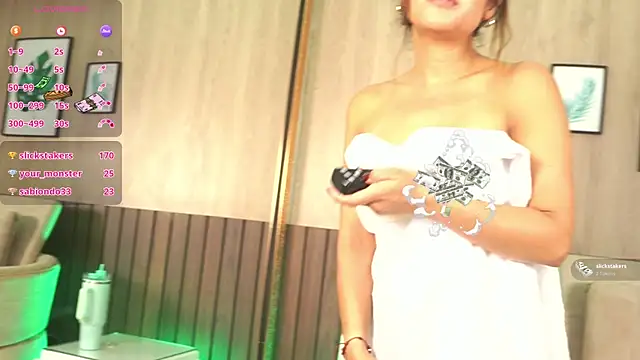 SilviaStoneX – Live XXX-chat