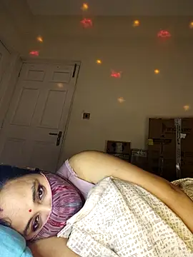 Chat +18 de Sheela-Bhabi ao vivo