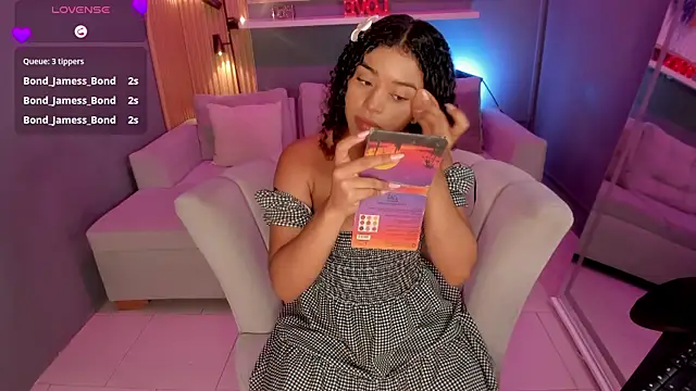 Онлайн чат XXX janinne_lu