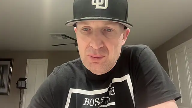 Naughty_Ken_Barbie-69 Show in webcam