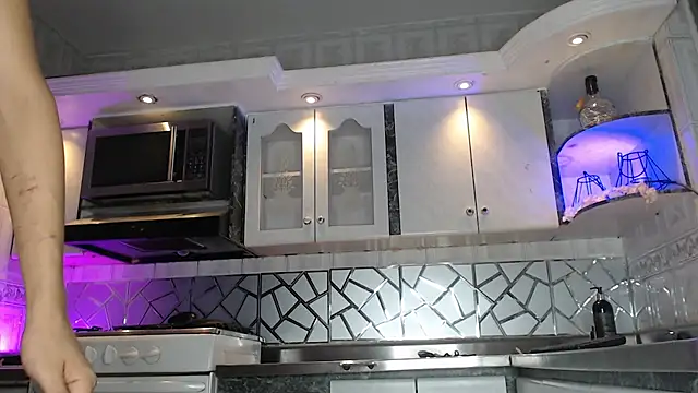 Онлайн чат XXX CrisOzzz