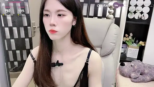 Yueyue-MM 现场XXX聊天