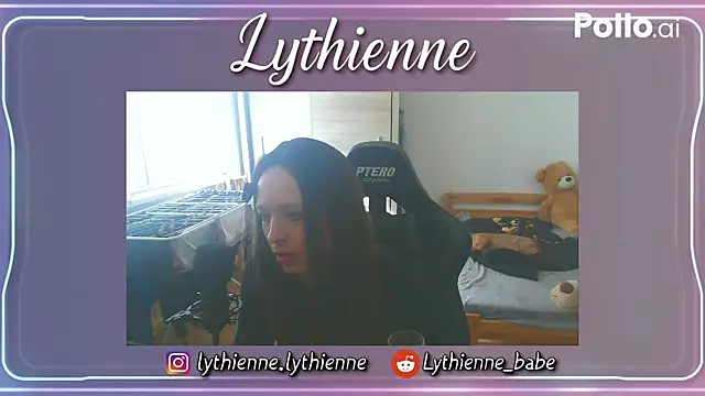 Show modela Lythienne na web-kameri