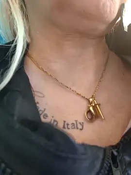 Chat +18 de martachatte ao vivo