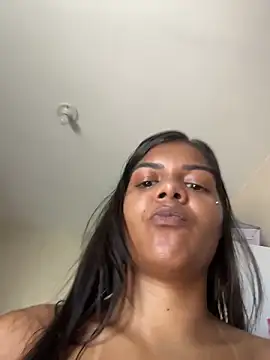 Indiazinhax: απευθείας συνομιλία ΧΧΧ