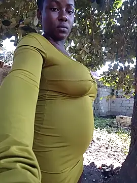 Pertunjukan Kamera Web Broan_me