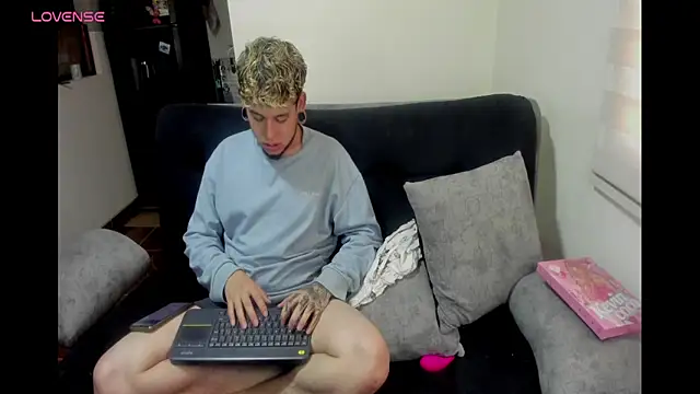 lunaa_rayy420: απευθείας συνομιλία ΧΧΧ