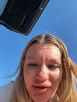 justmilaa: вебкам-шоу