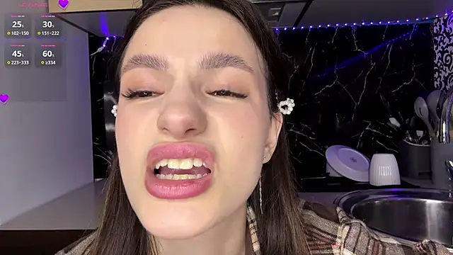 Kosandra_k: онлайн-секс-чат