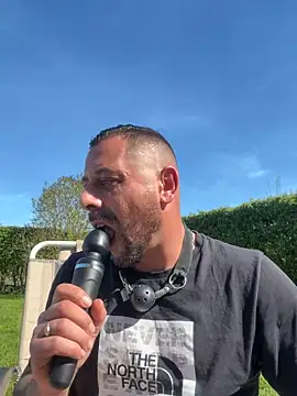 lilietseb02 Adlı Modelin Canlı XXX Sohbeti