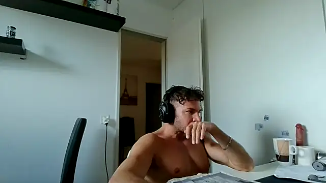 عرض كام alpha-hunk