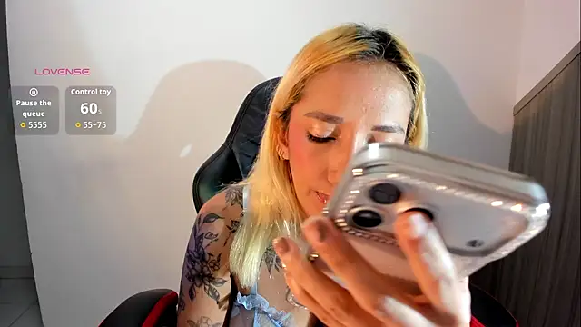 Amanda_klaire: онлайн-секс-чат