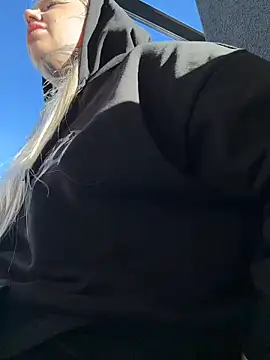 Chiibi Adlı Modelin Canlı XXX Sohbeti