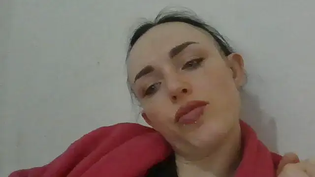 Trinsy_Love Chat XXX live