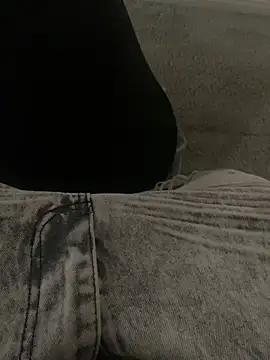 valleyoneofakind élő XXX-chatje