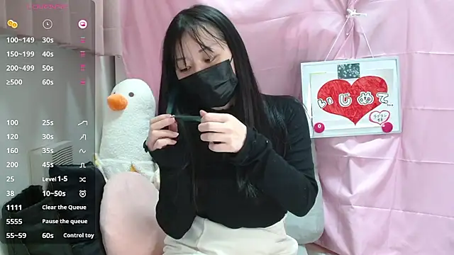 pipimi_khaosのウェブカメラショー