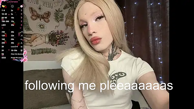 Show de 1lola4ka na webcam