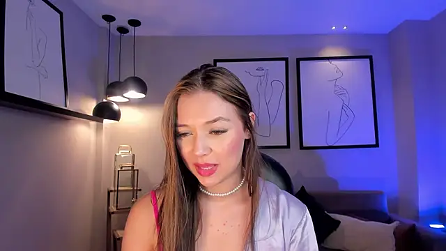 EmilyCarterX élő XXX-chatje