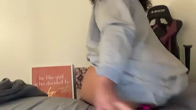 Chat XXX en directo de Yourmommysilk