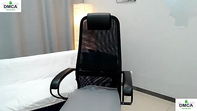 Pion_01's Live XXX Chat