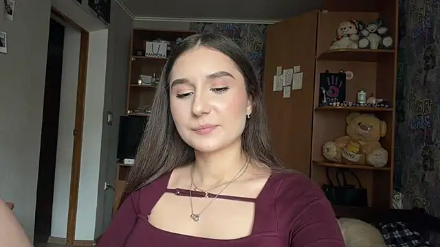 poly_princess Adlı Modelin Canlı XXX Sohbeti