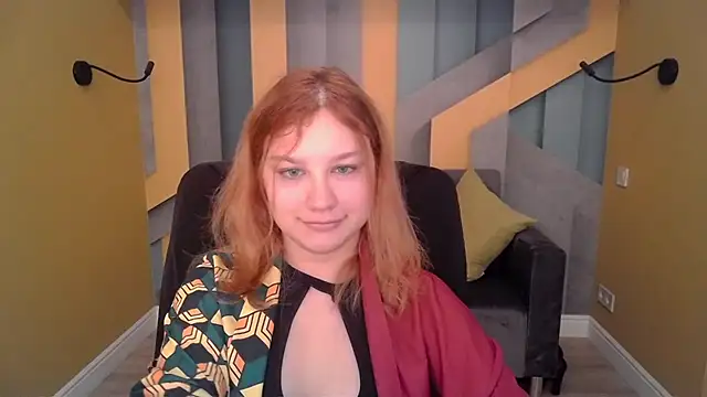 AngelinaLow's Live XXX Chat