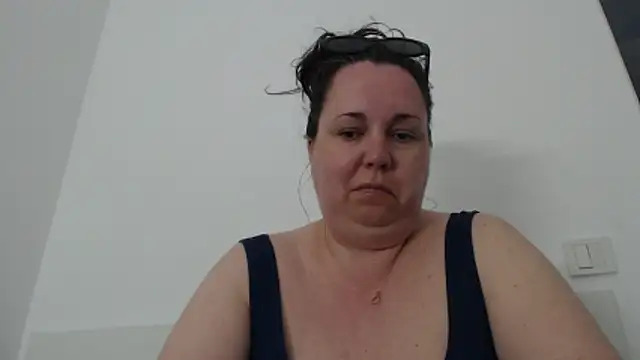 WendyRhoades live XXX chat