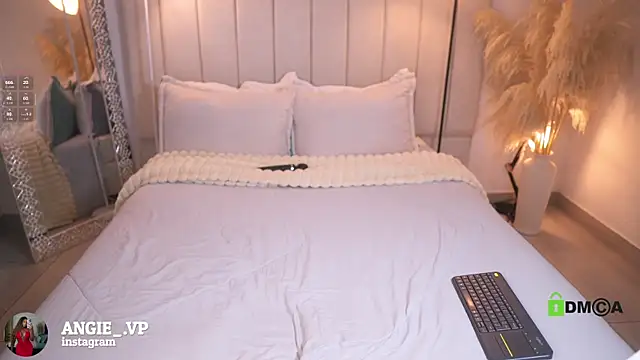 nicoletth18 Obrolan Langsung XXX