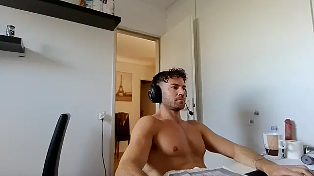 alpha-hunk Webcam Show