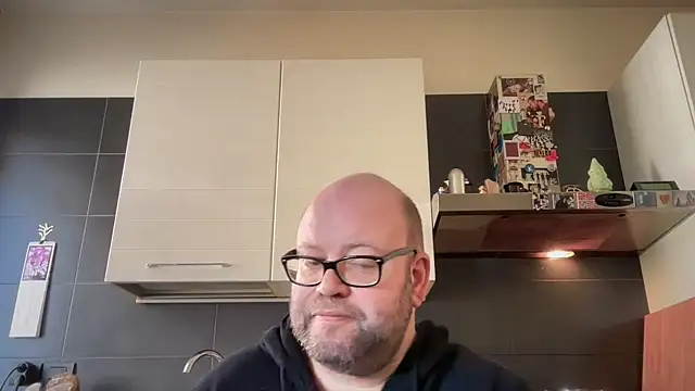 theitalianbear's Webcam Show