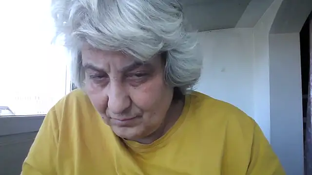 ExquisiteMature's Live XXX Chat