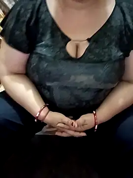 Chat XXX en directo de Simran_008