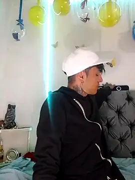 ANDRES_URRIETA Webcamshow