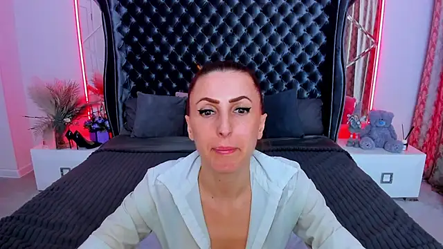 Онлайн чат XXX Rebecca_Diamond