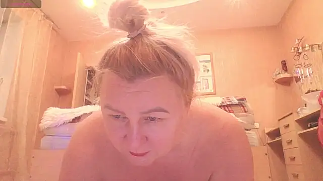 Czat XXX na żywo – mira_robinsonnn