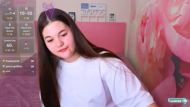 Živý XXX chat ElinaMils