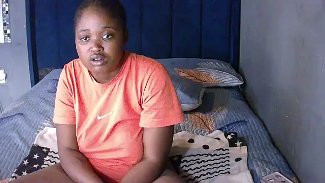 Živý XXX chat FREAKBARBIE02