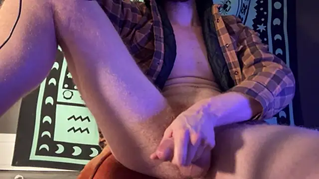 LintLiqour: вебкам-шоу