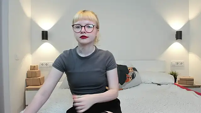 EIanorPuglia – Live XXX-chat