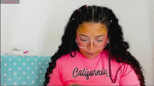 Czat XXX na żywo – moana_taylor