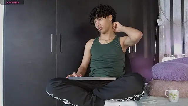 ian_smith_: онлайн-секс-чат