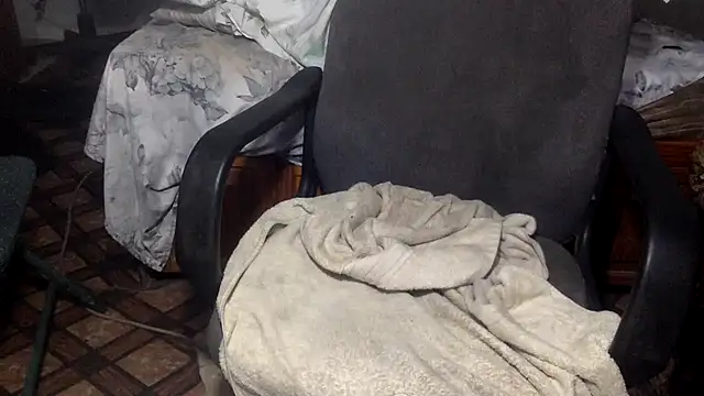 BBC_JoyBoi – Naživo XXX chat